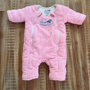 Baby Merlin’s Magic Sleepsuit Size S Pink